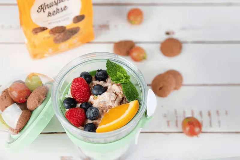 Bircher muesli with yogurt and berries