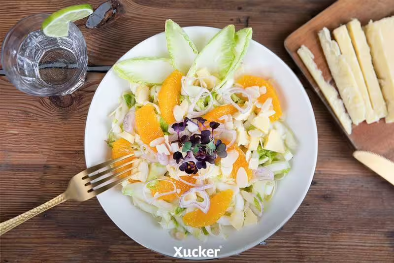 Chicory salad with orange and cheddar cheese