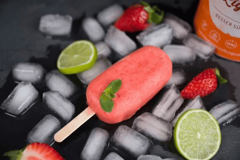 Strawberry sorbet without added sugar