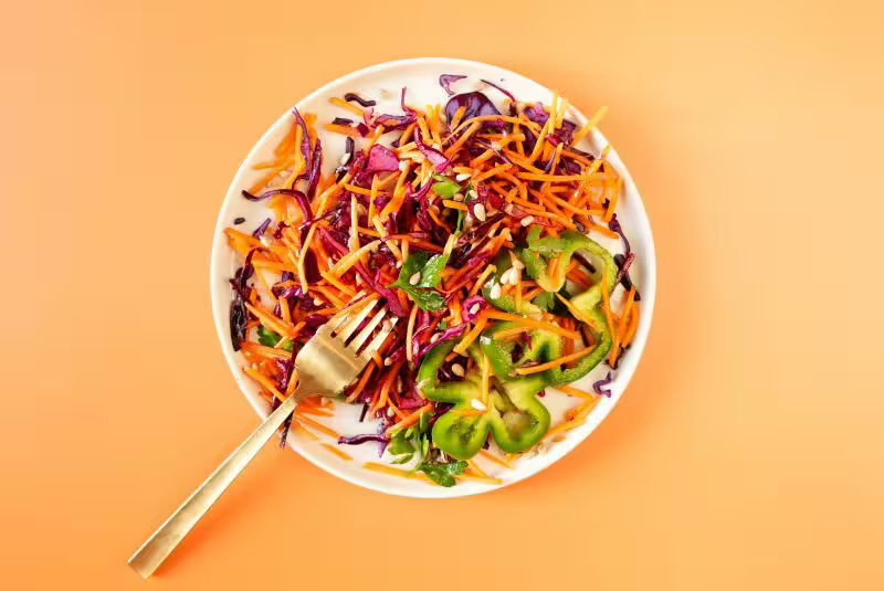 Crispy carrot and red cabbage salad