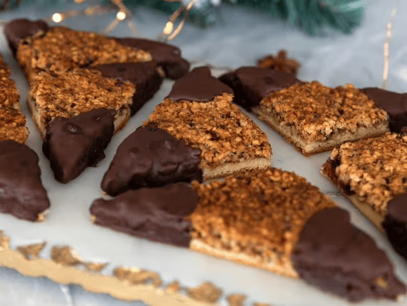 Low carb nut slices