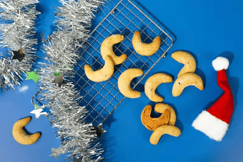 Vanilla crescents without eggs
