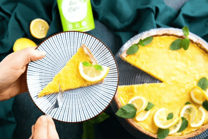 Lemon tart without added sugar