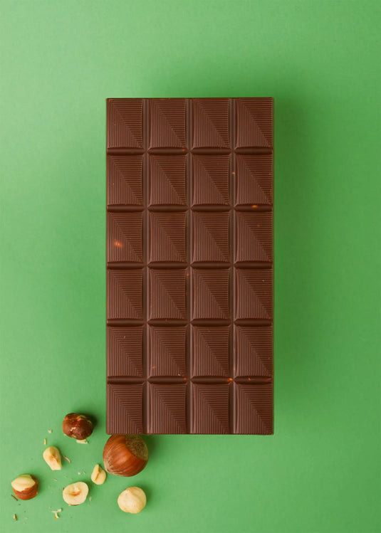 Xylitol milk chocolate with hazelnut